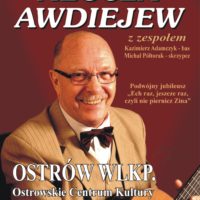 Alosza Awdiejew z zespołem